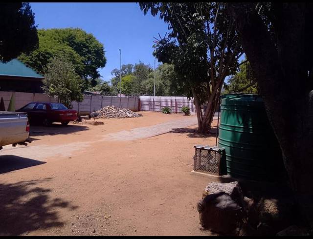 3 BEDROOM HOUSE FOR SALE IN RUSTENBURG CENTRAL